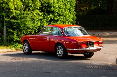 Lot 205 - 1975 Alfa Romeo GT 1600 Junior