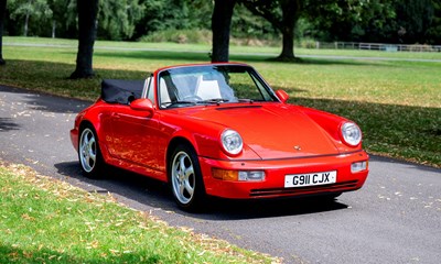 Lot 149 - 1990 Porsche 911 / 964 Carrera 2 Convertible