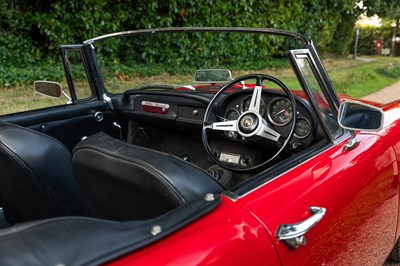 Lot 208 - 1964 Alfa Romeo 2600 Spider