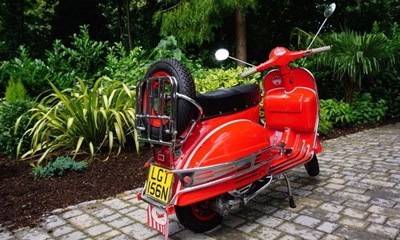 Lot 141 - 1975 Piaggio Vespa 150 Sprint Veloce