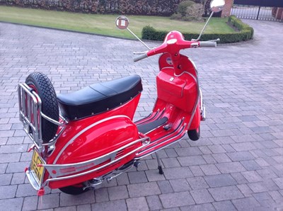 Lot 141 - 1975 Piaggio Vespa 150 Sprint Veloce