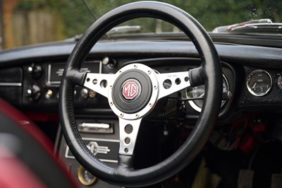 Lot 102 - 1971 MGB Roadster