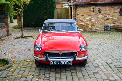 Lot 102 - 1971 MGB Roadster