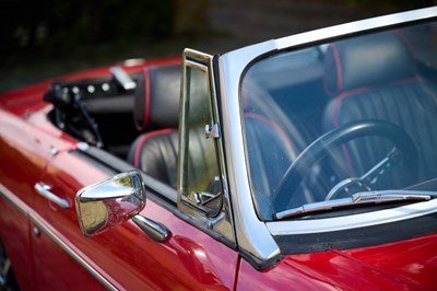 Lot 102 - 1971 MGB Roadster