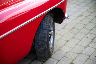 Lot 102 - 1971 MGB Roadster