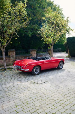 Lot 102 - 1971 MGB Roadster