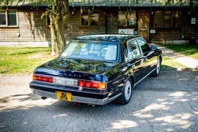 Lot 260 - 2004 Toyota Century