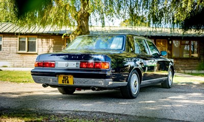 Lot 260 - 2004 Toyota Century