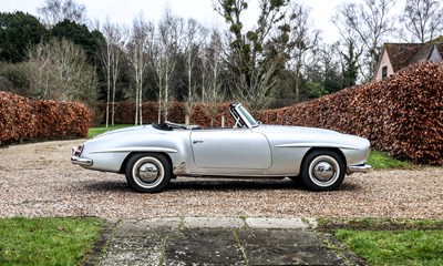 Lot 1960 Mercedes-Benz 190 SL Roadster