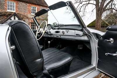 Lot 1960 Mercedes-Benz 190 SL Roadster