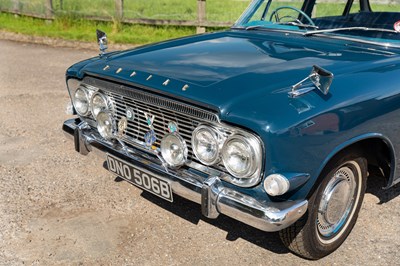 Lot 1964 Ford Zodiac Mk. III