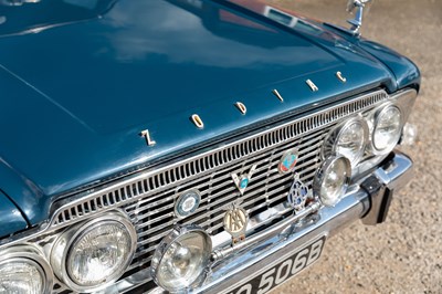 Lot 1964 Ford Zodiac Mk. III