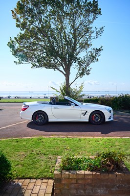 Lot 2015 Mercedes-Benz SL400 Mille Miglia 417 Edition