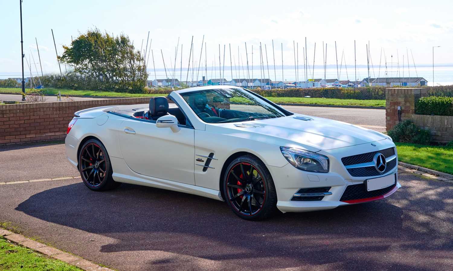 Lot 2015 Mercedes-Benz SL400 Mille Miglia 417 Edition