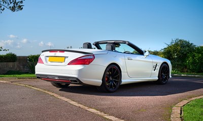 Lot 2015 Mercedes-Benz SL400 Mille Miglia 417 Edition