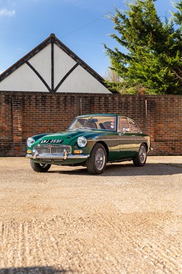 Lot 118 - 1968 MGC GT