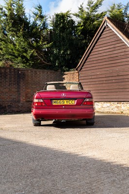 Lot 1994 Mercedes-Benz E220 Cabriolet