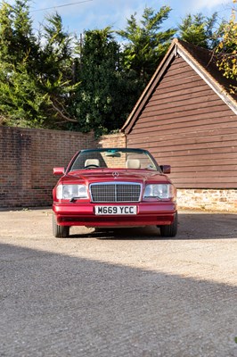 Lot 1994 Mercedes-Benz E220 Cabriolet