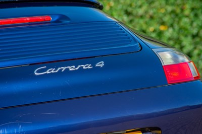 Lot 262 - 2001 Porsche 911 (996) Carrera 4 Convertible