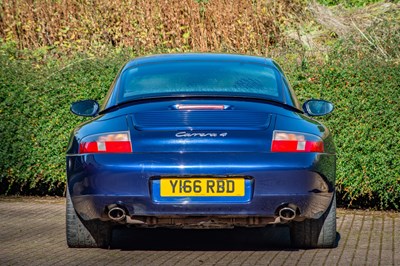 Lot 262 - 2001 Porsche 911 (996) Carrera 4 Convertible