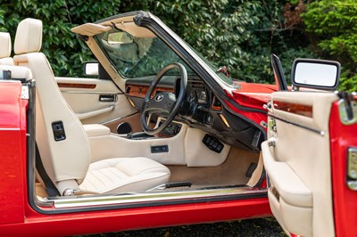 Lot 210 - 1988 Jaguar XJS Convertible