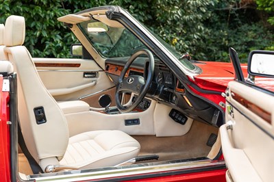 Lot 210 - 1988 Jaguar XJS Convertible