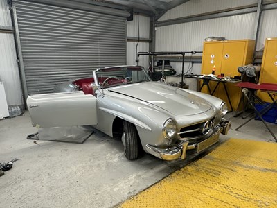 Lot 226 - 1958 Mercedes-Benz 190 SL