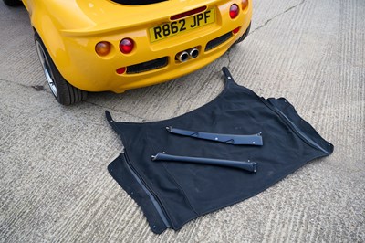 Lot 217 - 1998 Lotus Elise