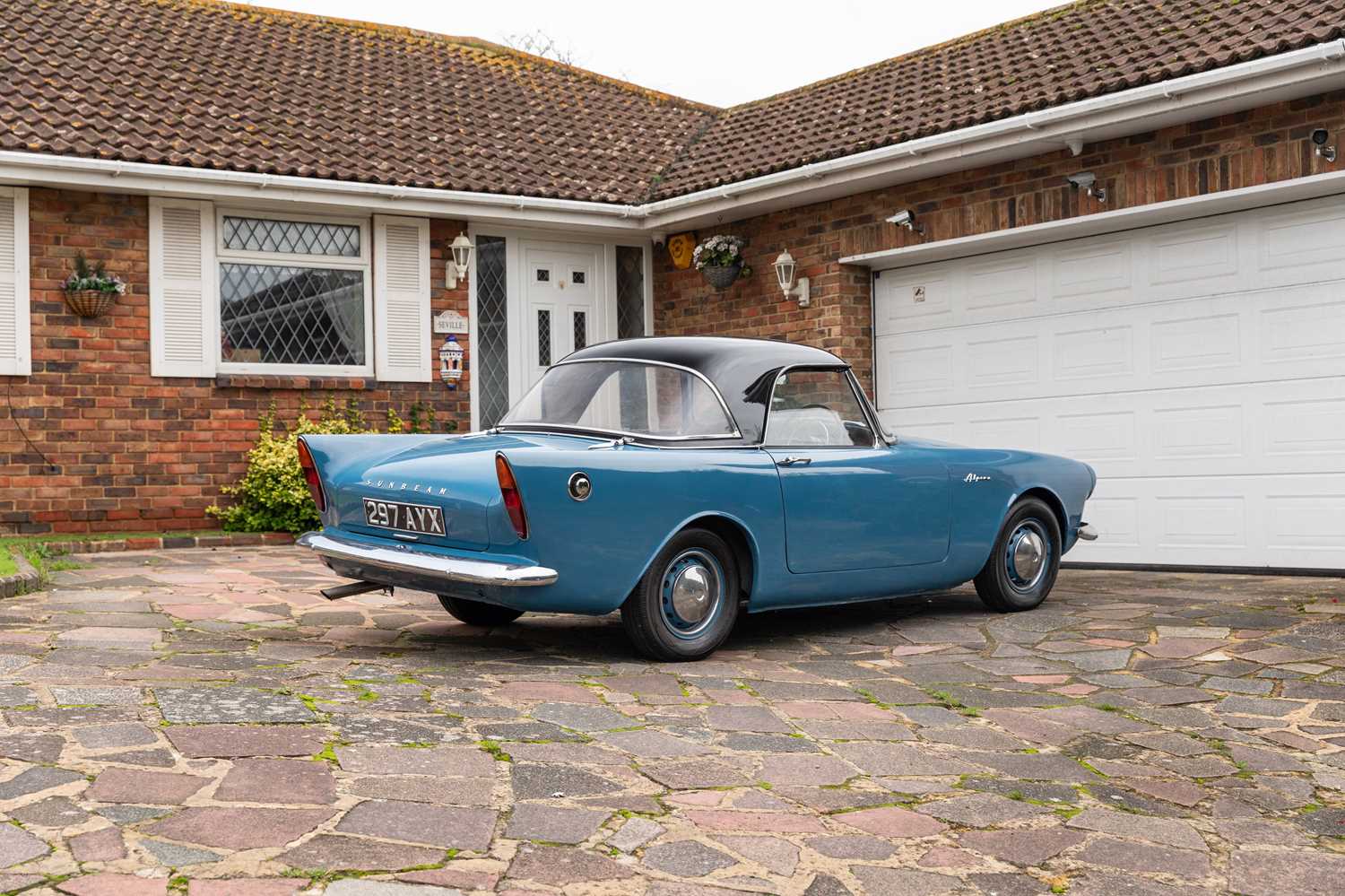 Lot 204 - 1960 Sunbeam Alpine Series II