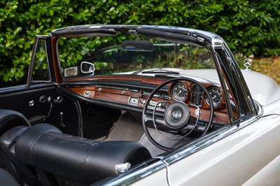 Lot 165 - 1967 Mercedes-Benz 250SE Cabriolet