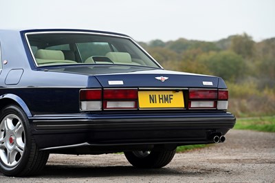 Lot 183 - 1996 Bentley Turbo R