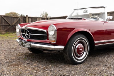 Lot 166 - 1966 Mercedes-Benz 230 SL Pagoda