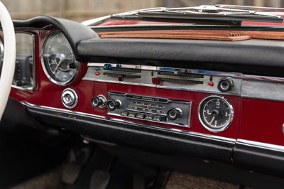 Lot 166 - 1966 Mercedes-Benz 230 SL Pagoda