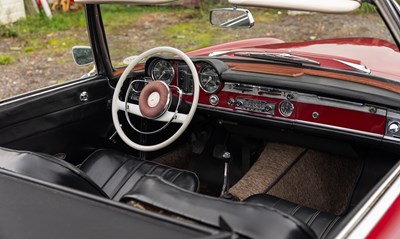 Lot 166 - 1966 Mercedes-Benz 230 SL Pagoda