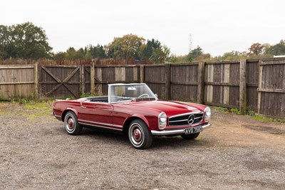 Lot 166 - 1966 Mercedes-Benz 230 SL Pagoda