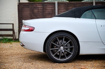 Lot 2009 Aston Martin DB9 Volante V12