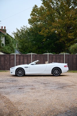 Lot 2009 Aston Martin DB9 Volante V12