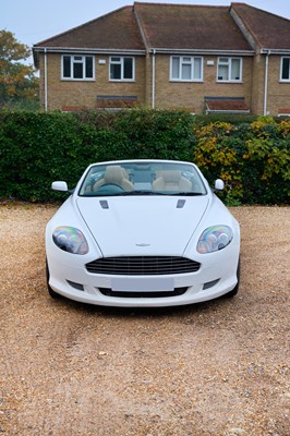 Lot 2009 Aston Martin DB9 Volante V12