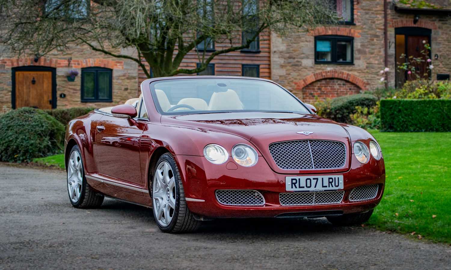 Lot 2007 Bentley Continental GTC