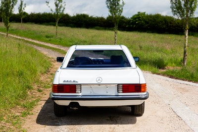 Lot 141 - 1986 Mercedes-Benz 560SL