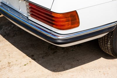 Lot 141 - 1986 Mercedes-Benz 560SL