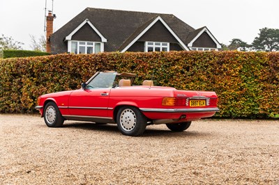 Lot 159 - 1988 Mercedes-Benz 300SL