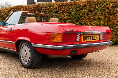 Lot 159 - 1988 Mercedes-Benz 300SL