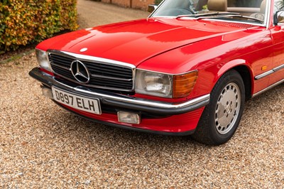 Lot 159 - 1988 Mercedes-Benz 300SL