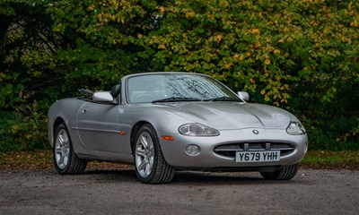 Lot 268 - 2001 Jaguar XK8 Convertible