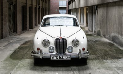 Lot 256 - 1966 Jaguar Mk. II 3.4