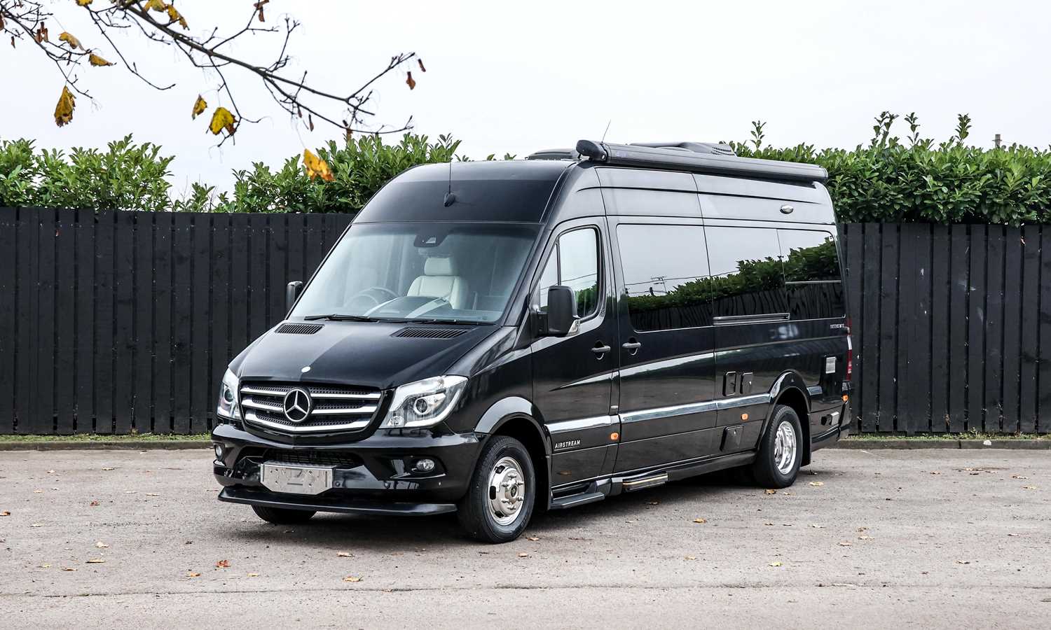 Lot 233 - 2014 Mercedes-Benz Airstream Interstate