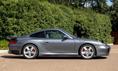 Lot 252 - 2004 Porsche 996 Carrera 4s