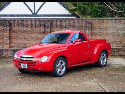 Lot 210 - 2006 Chevrolet SSR Pick-Up Convertible (6.0 Litre)