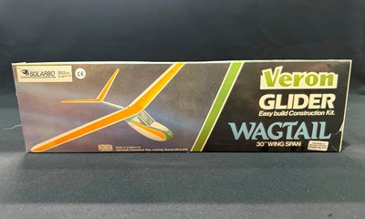 Lot 17 - Vintage Glider construction kits